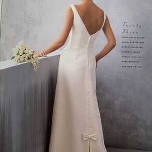 Jim Hjelm Ivory **NEW** Wedding Dress
